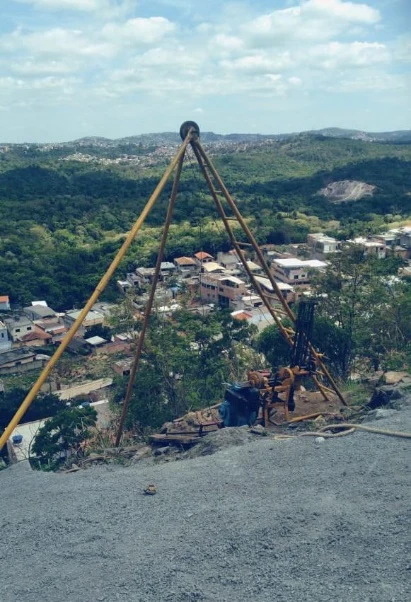 Operação de sondagem em Belo Horizonte, registrada no portfólio da BMS
